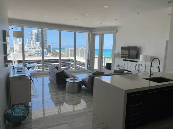 100 Lincoln Rd #PH9, Miami Beach, FL 33139