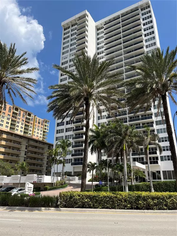 Hallandale Beach, FL 33009,3140 S Ocean Dr #408