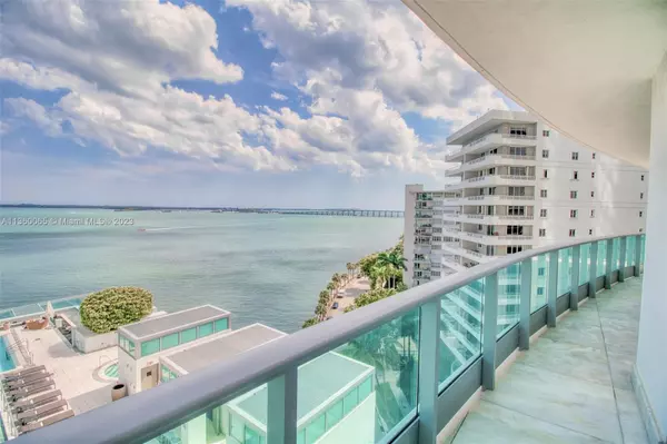 Miami, FL 33131,1331 Brickell Bay Dr #1011