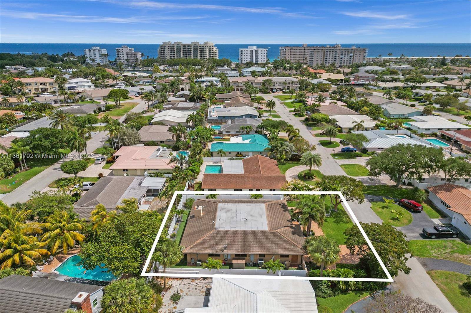 Lighthouse Point, FL 33064,2731 NE 40th Ct