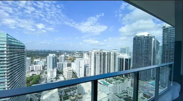 Miami, FL 33131,1000 Brickell Plz #3702