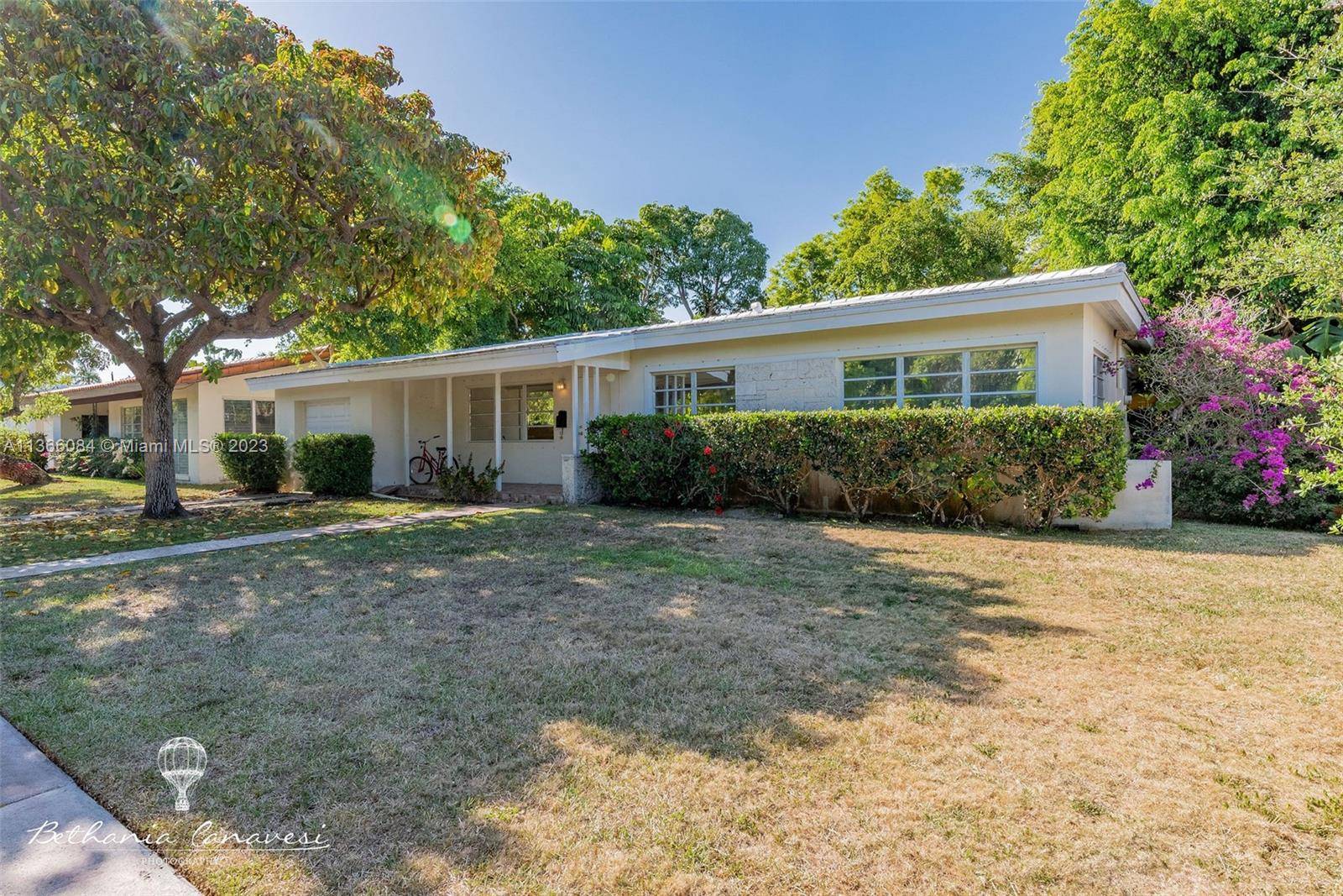 Coral Gables, FL 33146,1525 Mataro Ave