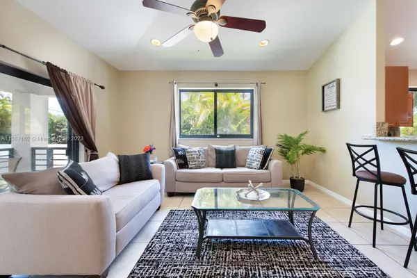 Miami Shores, FL 33138,969 NE 92nd St