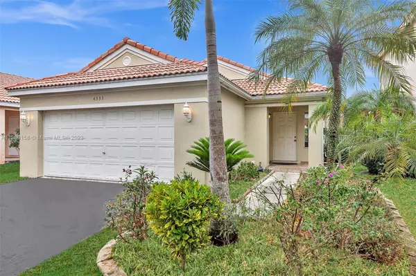 Weston, FL 33331,4333 Magnolia Ridge Dr