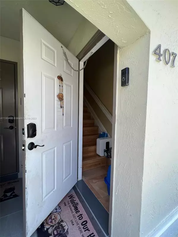 Pembroke Pines, FL 33026,407 NW 108th Ter #17U