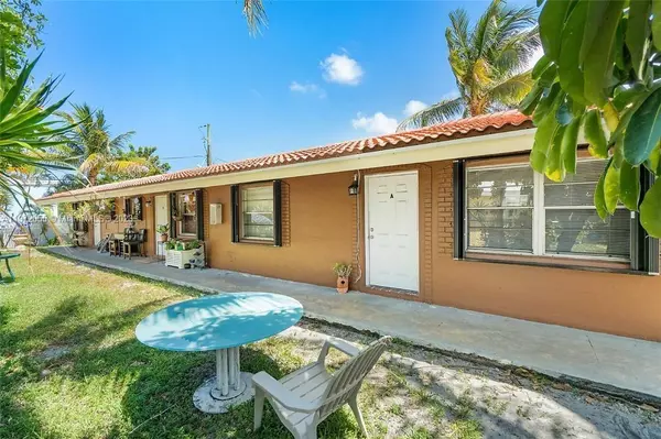 Pompano Beach, FL 33060,101 SW 14th Ct