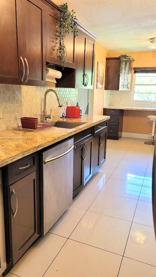 Pembroke Pines, FL 33027,1201 SW 128th Ter #201E