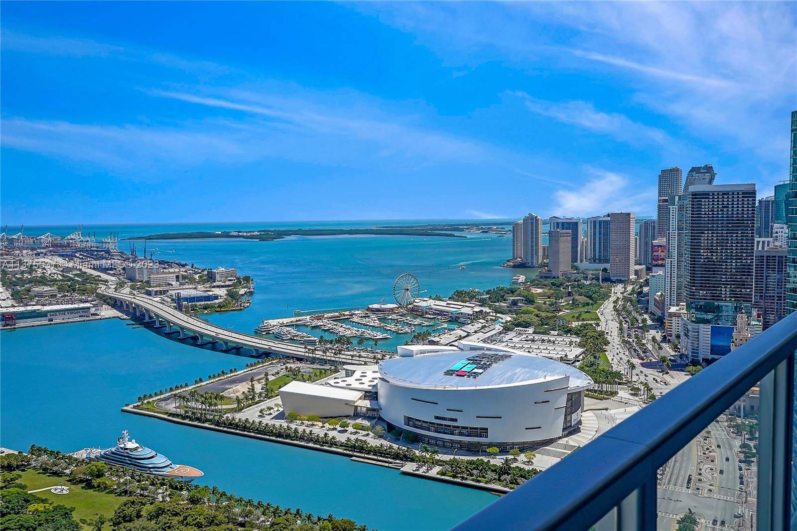 Miami, FL 33132,1100 Biscayne Blvd #4803