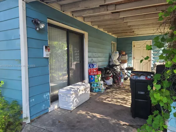 Gainesville, FL 32641,1504 SE 13th Place