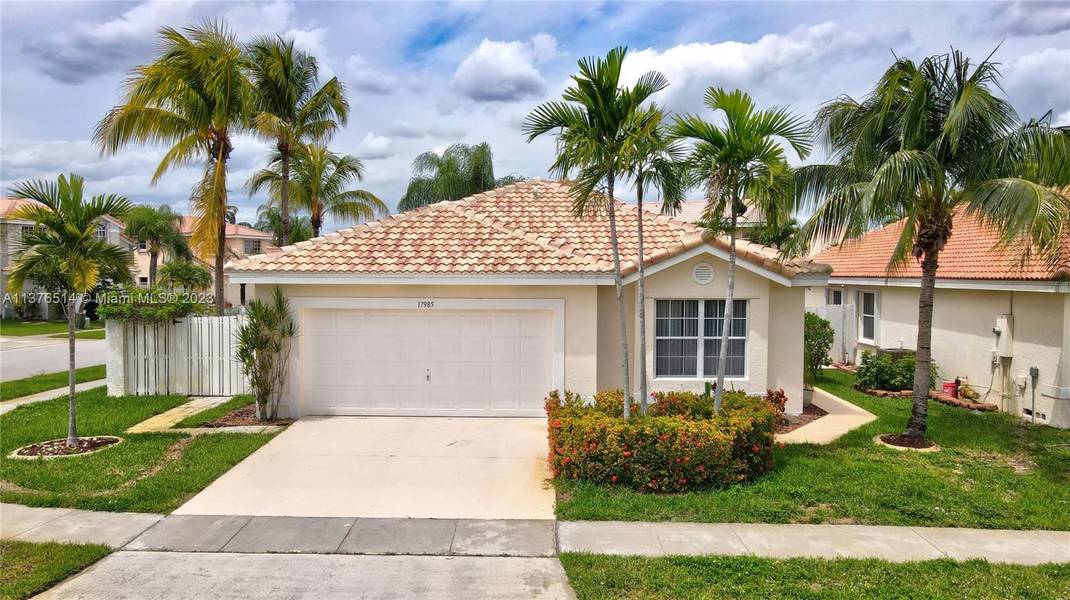 17985 SW 13th Ct, Pembroke Pines, FL 33029