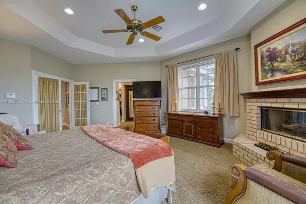 Oakland Park, FL 33309,2850 Oak Tree Ct