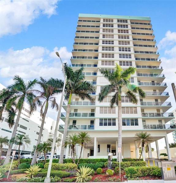 3725 S Ocean Dr #623, Hollywood, FL 33019