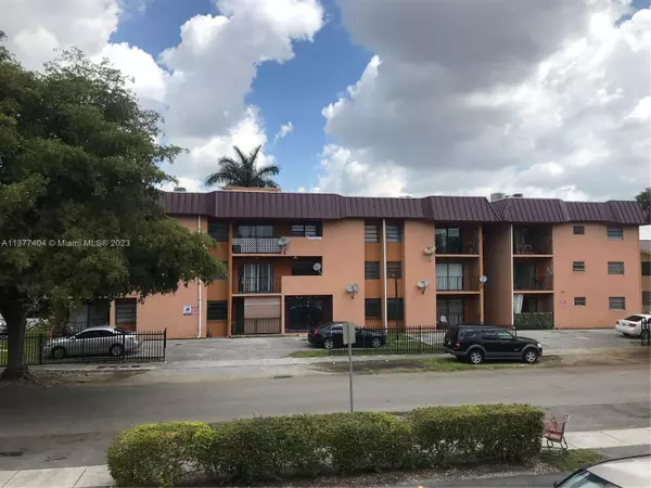 1471 W 43rd Pl #302,  Hialeah,  FL 33012