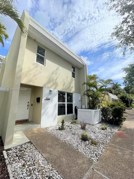 7354 S Miami Lakeway S #7354, Miami Lakes, FL 33014