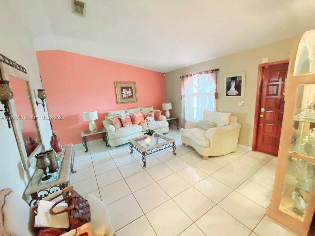 Miami, FL 33177,14543 SW 172nd Ln