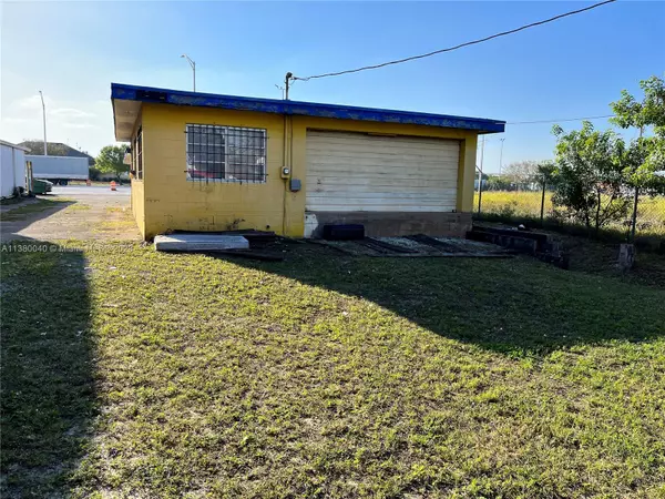 Fort Pierce, FL 34945,2860 S Kings Hwy