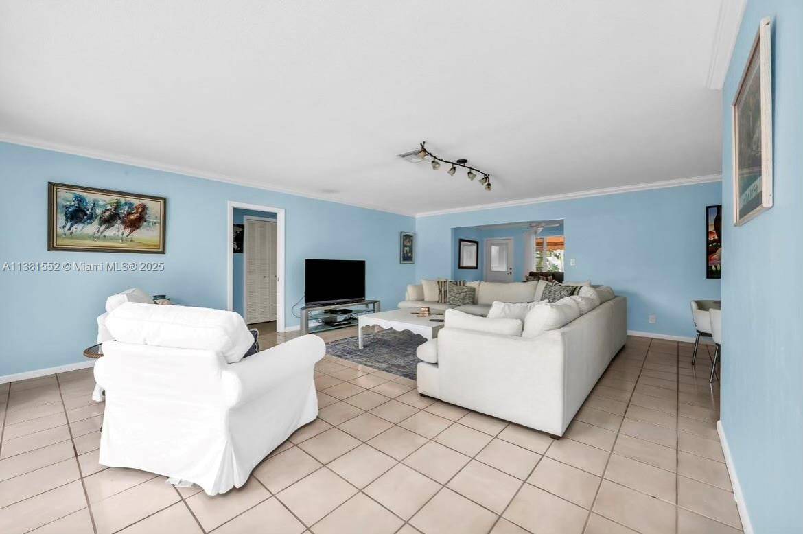 Lauderdale By The Sea, FL 33062,3240 Spanish River Dr