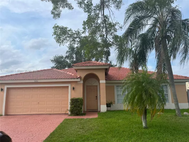 5201 NW 22nd Ct, Lauderhill, FL 33313