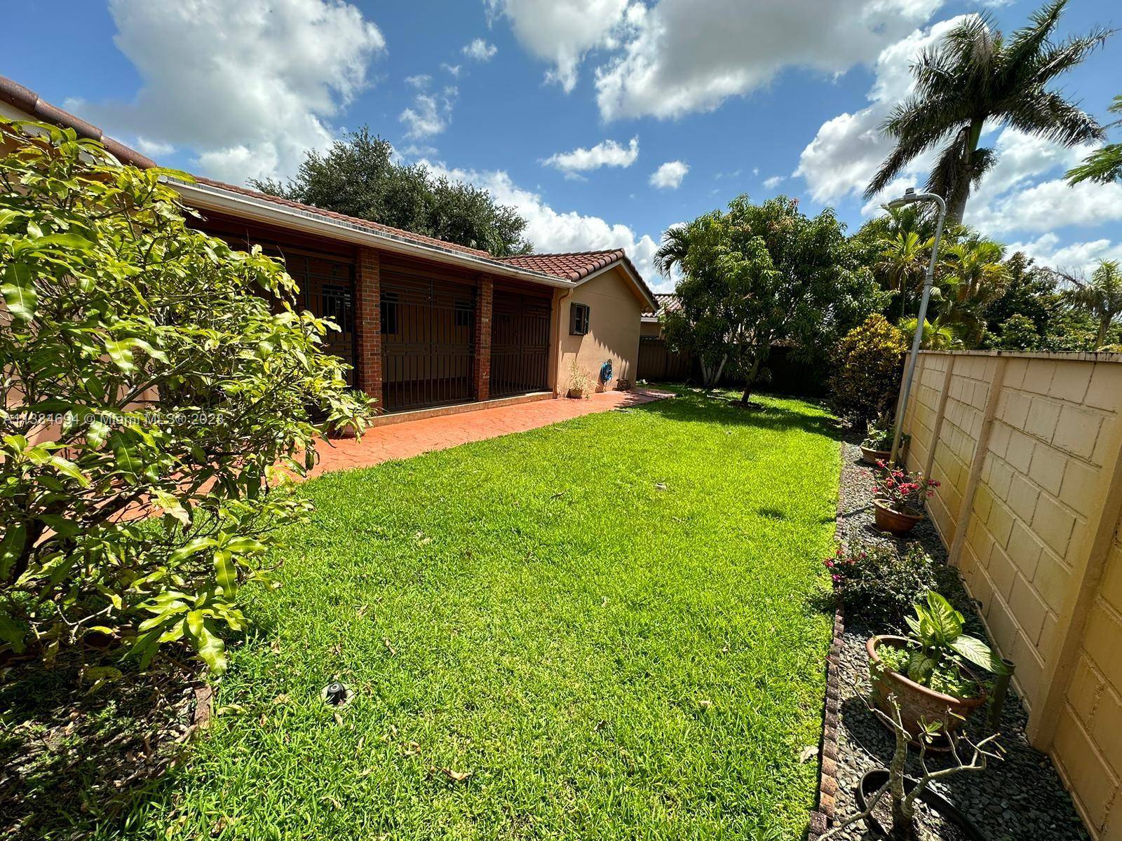 Miami, FL 33175,13980 SW 18th Ter