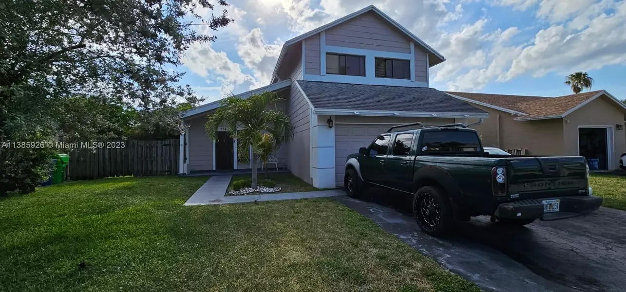 3241 NW 103rd Ter, Sunrise, FL 33351