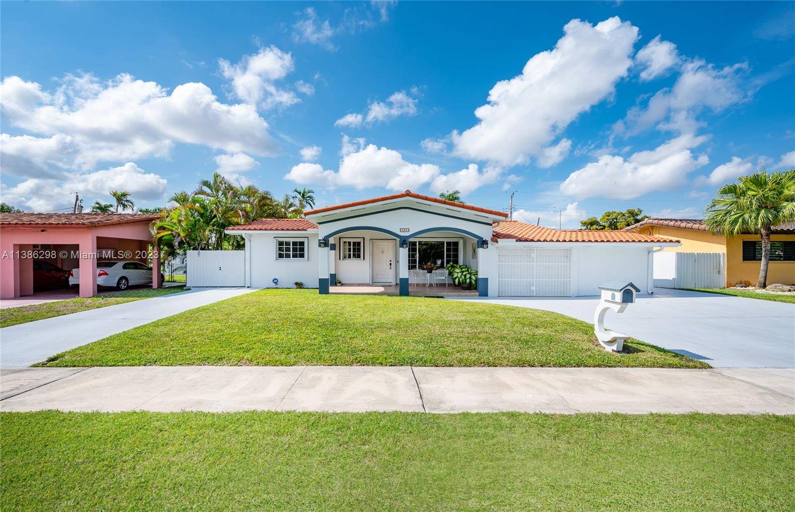 600 W 53rd Ter, Hialeah, FL 33012