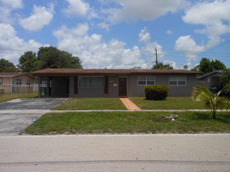 4821 NW 12th St, Lauderhill, FL 33313