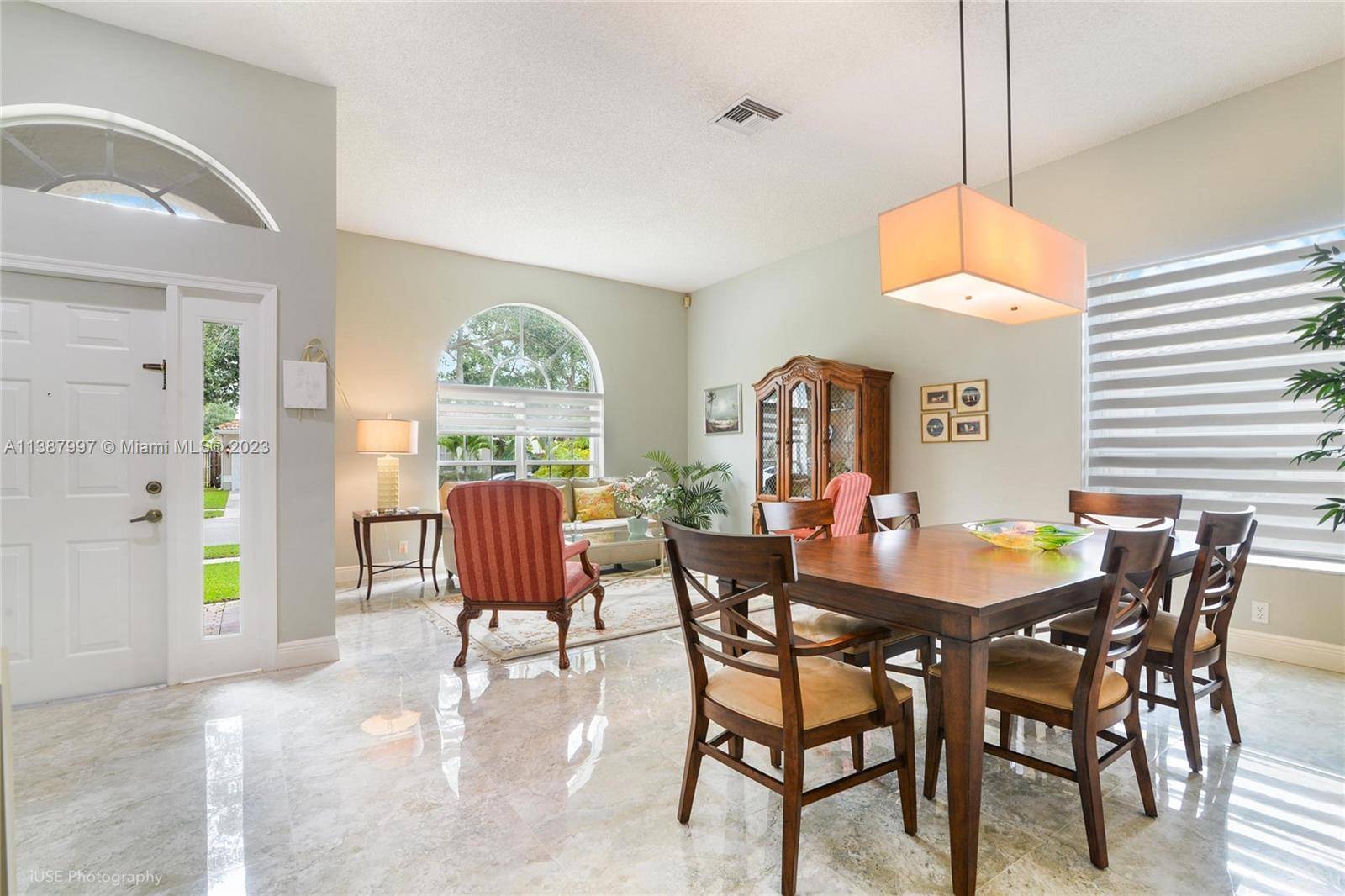 Pembroke Pines, FL 33028,13290 NW 18th St