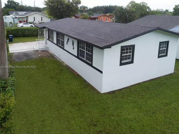 Opa-locka, FL 33054,13851 NW 24th Ave