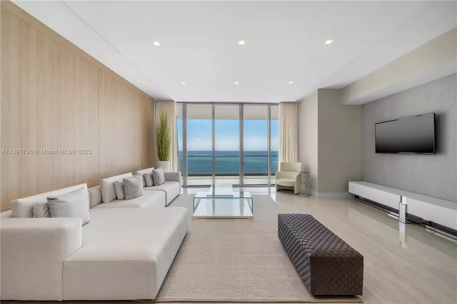 18501 Collins Ave #2503, Sunny Isles Beach, FL 33160