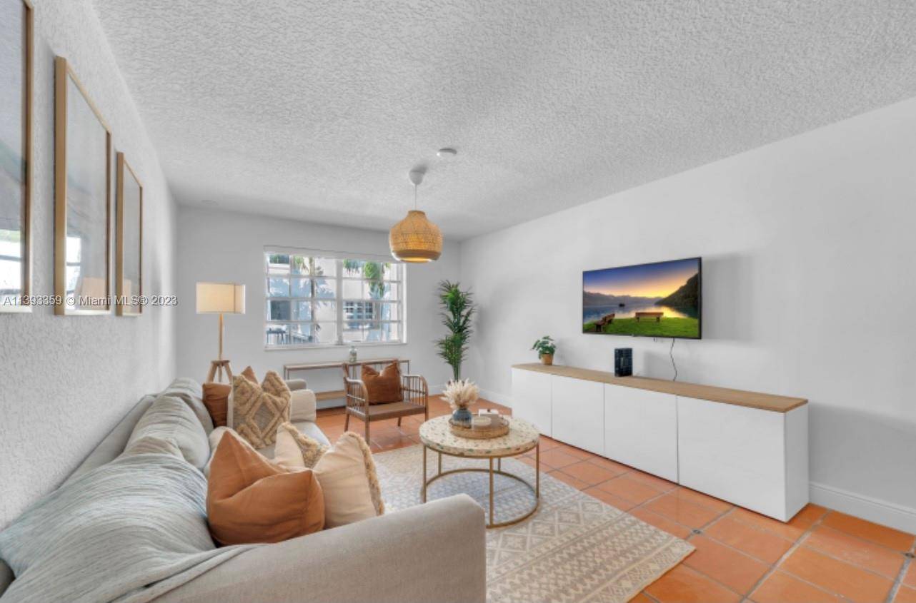 Key Biscayne, FL 33149,251 Galen Dr #201E