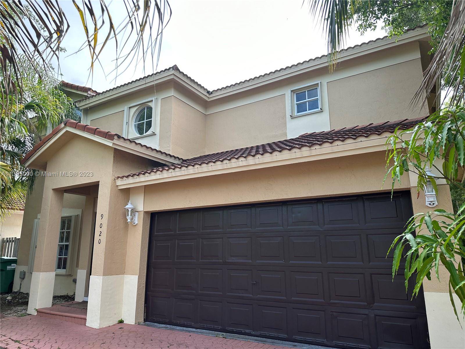 9020 SW 215th Ter, Cutler Bay, FL 33189
