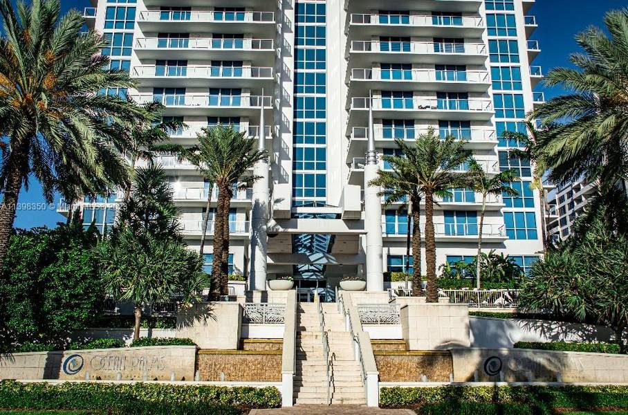 3101 S Ocean Dr #2305, Hollywood, FL 33019