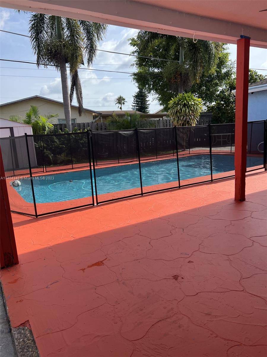 Sunrise, FL 33323,11621 NW 29th Pl