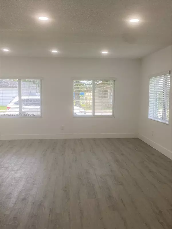 Homestead, FL 33030,821 SW 6th St