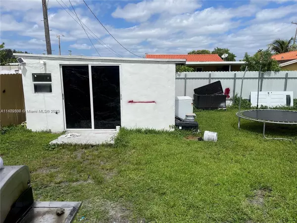 Miami, FL 33125,3627 NW 17th St