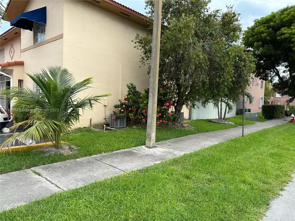 Hialeah, FL 33016,2282 W 74th St #101-1