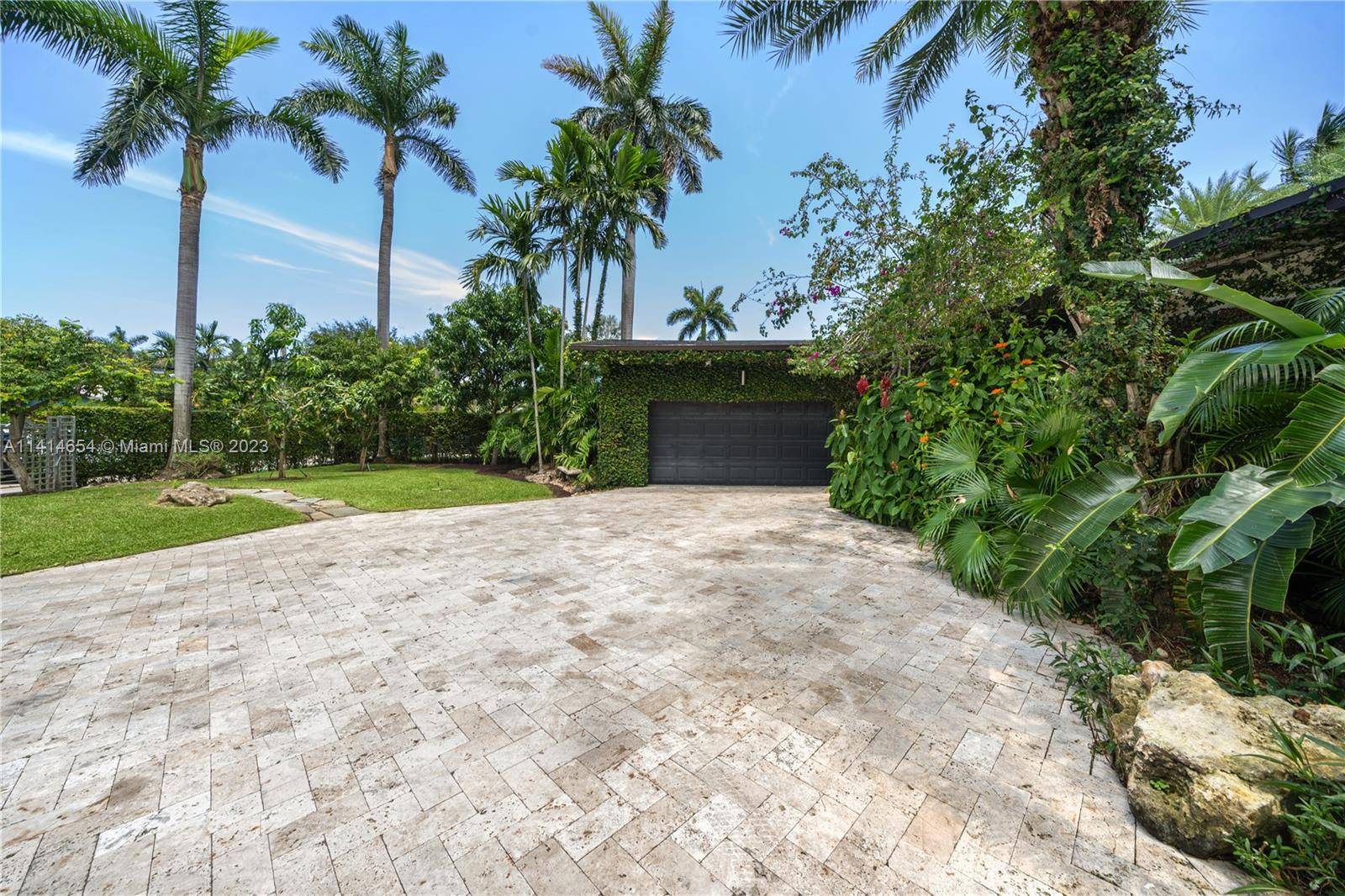 Miami, FL 33138,1160 NE 91st St