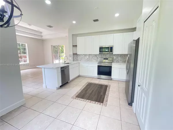 Miami Lakes, FL 33016,16157 NW 78th Pl