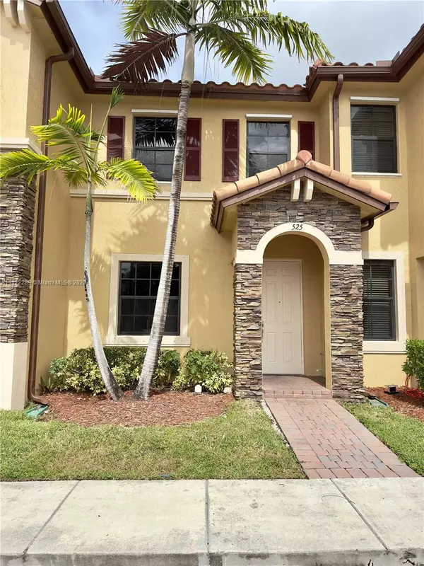 525 SE 32nd Ter, Homestead, FL 33033