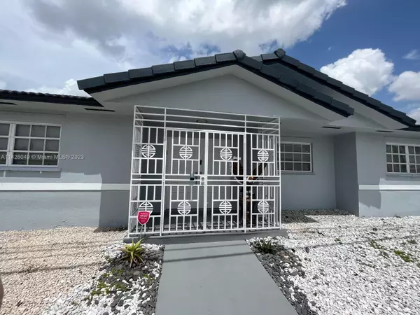 Hialeah, FL 33016,2798 W 71st  PL.