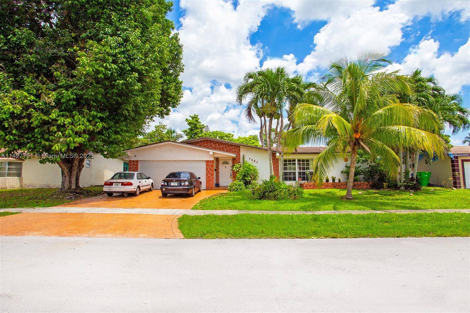 7351 NW 20th Ct, Sunrise, FL 33313