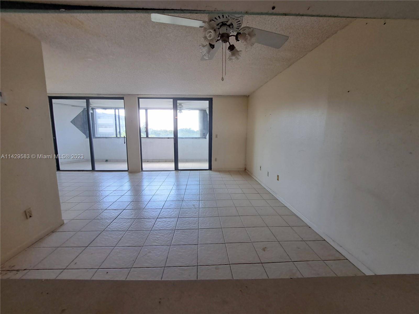 Miami, FL 33129,2950 SW 3rd Ave #5B