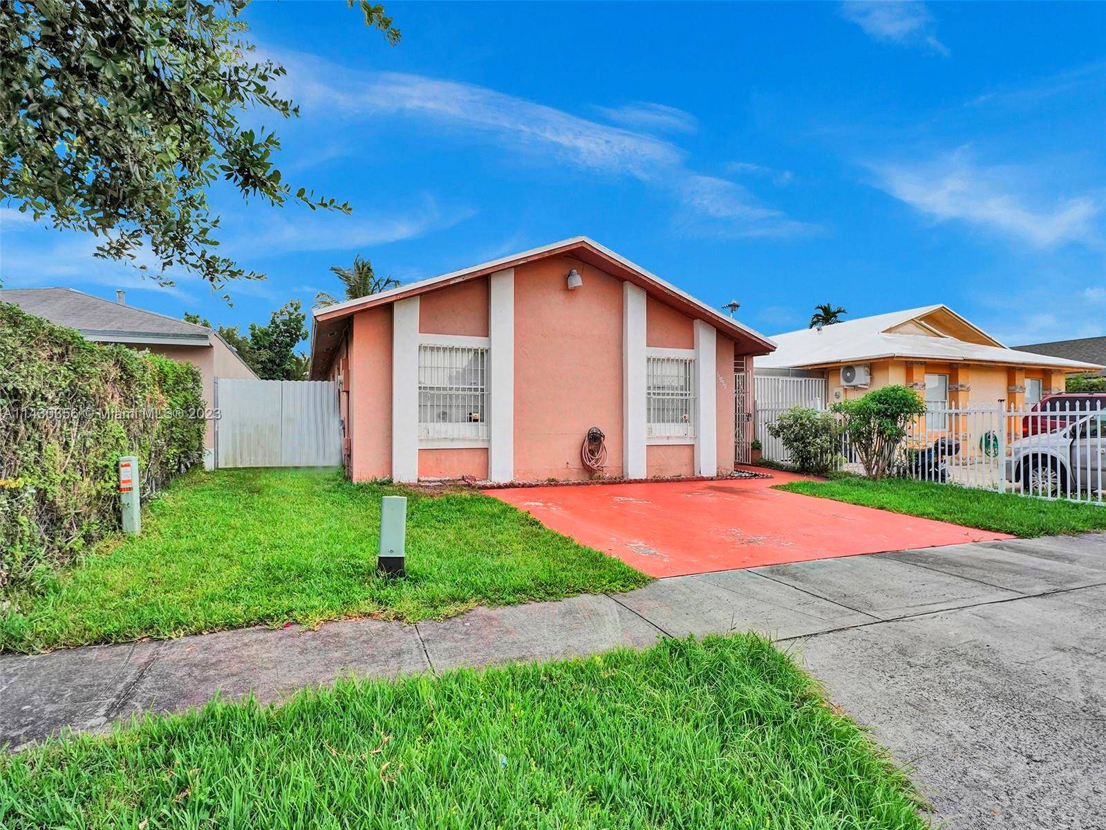 11859 SW 210th Ter, Miami, FL 33177