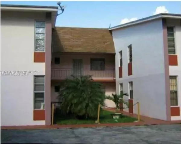 1525 NW 19th Ter #24, Miami, FL 33125