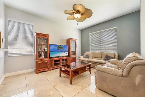 Homestead, FL 33033,1046 NE 17 Ter