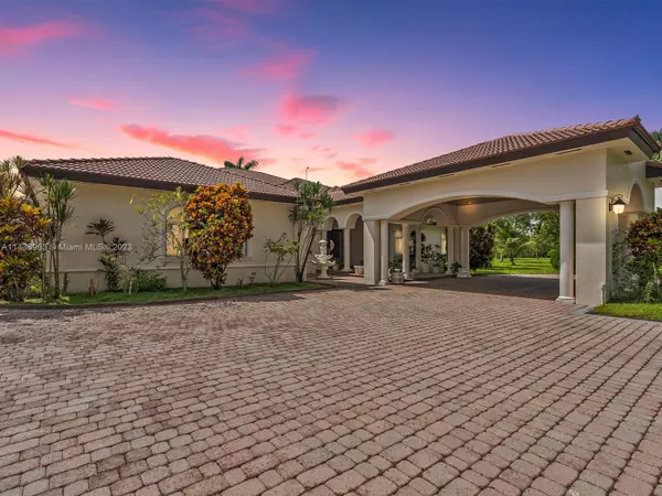 Miami, FL 33177,20581 SW 140th Ave