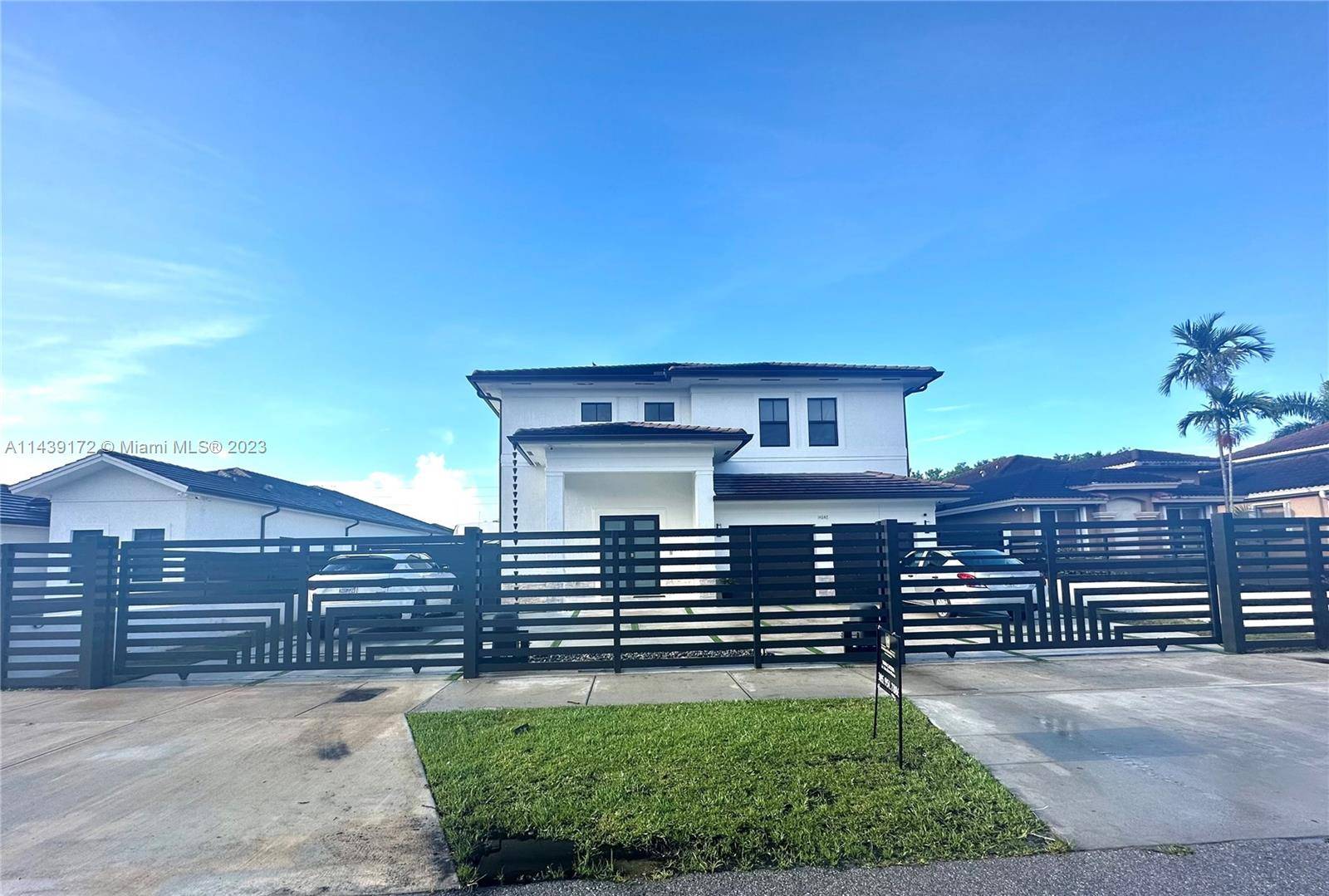 14846 SW 39th Ter, Miami, FL 33185