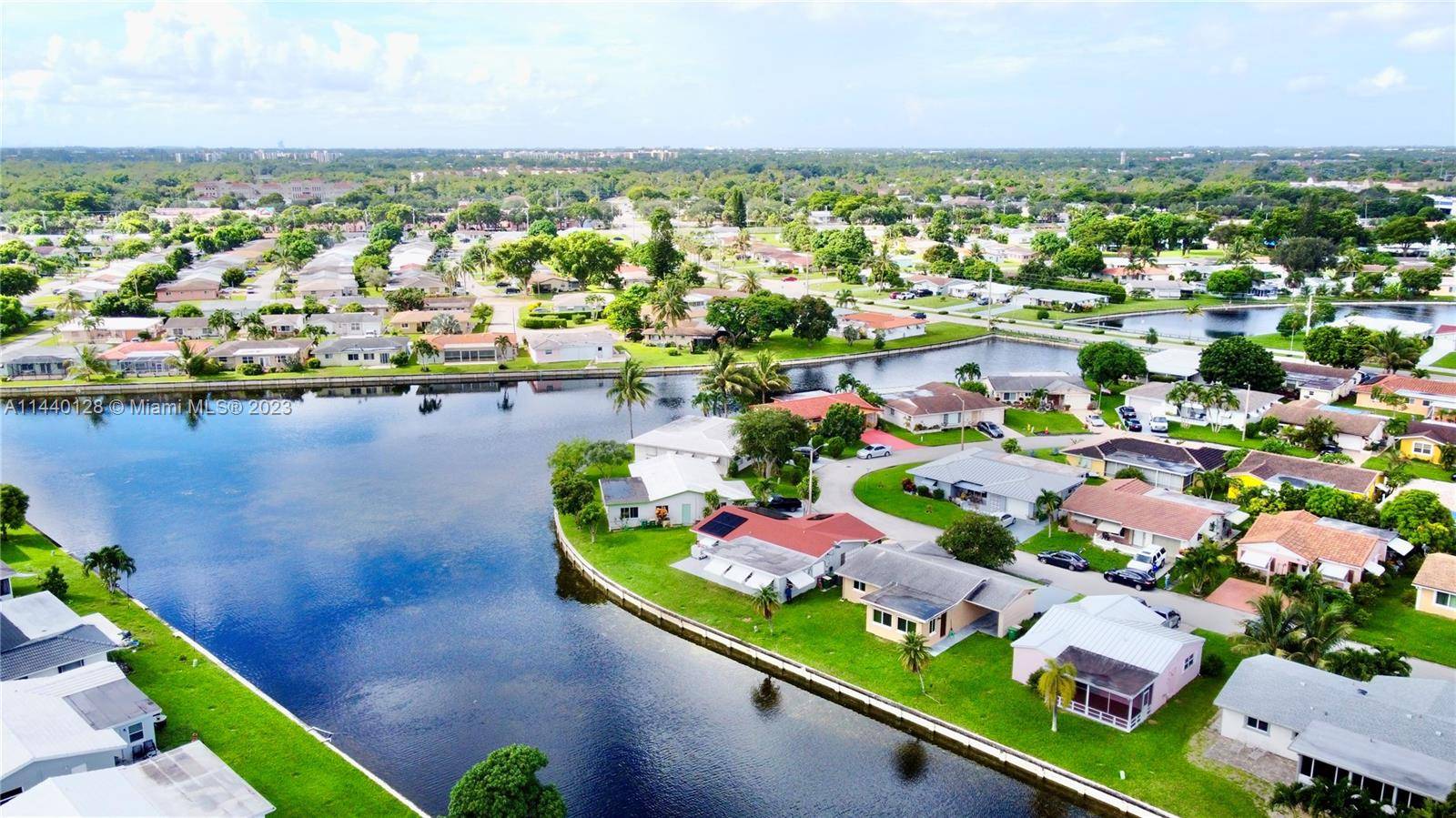 Tamarac, FL 33321,5904 NW 68th Ter