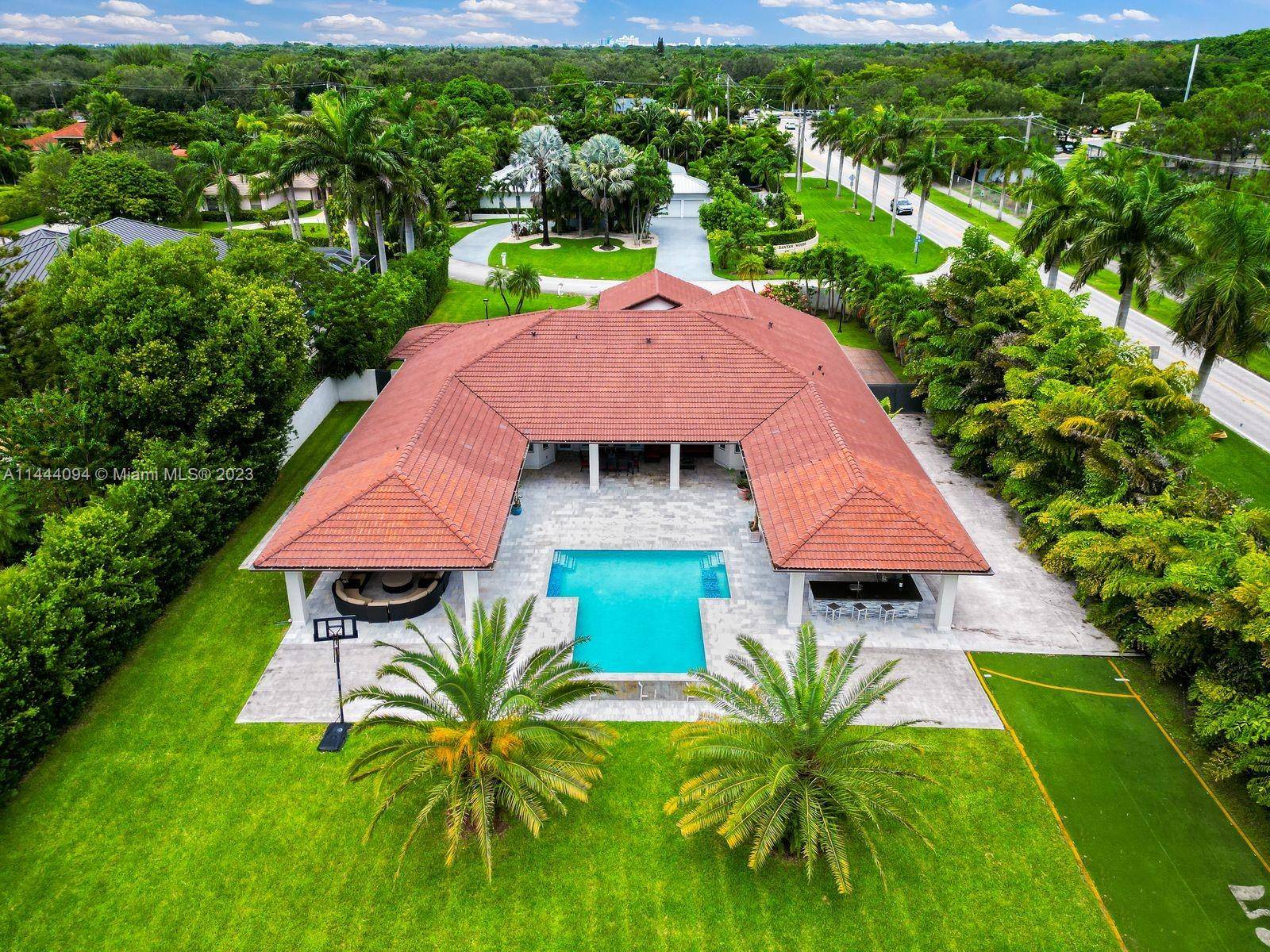 Palmetto Bay, FL 33157,7310 SW 169th St