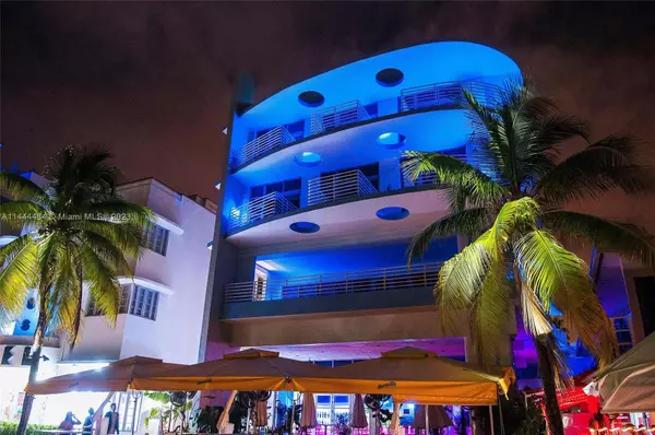 Miami Beach, FL 33139,1052 Ocean Dr #C503